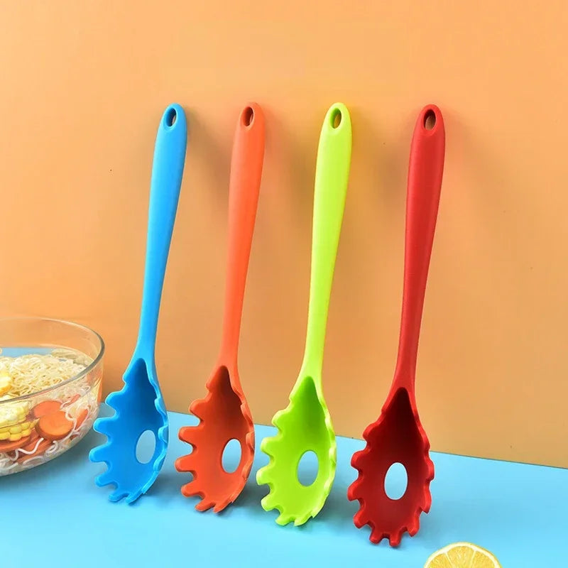 Escumadeira de Silicone Cabo Longo - Colher Coador para Macarrão