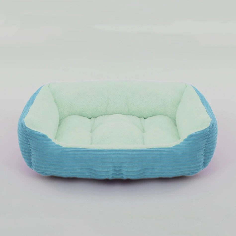Cama Pet Quadrada Pelúcia - Sofá Confortável para Cães e Gatos