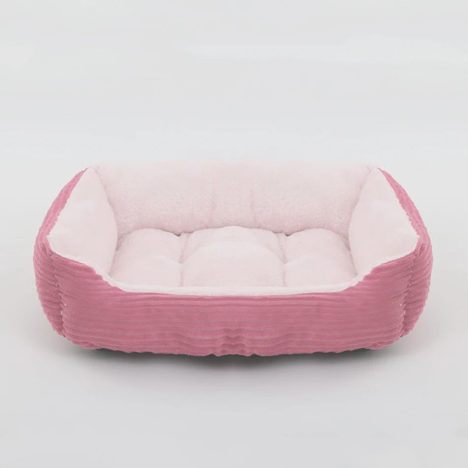 Cama Pet Quadrada Pelúcia - Sofá Confortável para Cães e Gatos